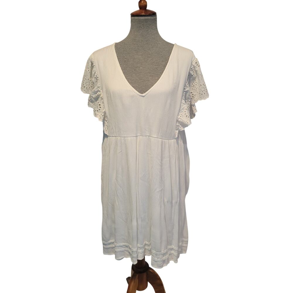 Eyeshadow XL White V Neck Gauzy Eyelet Ruffle Sleeve Dress Boho Fairy‎ Festival